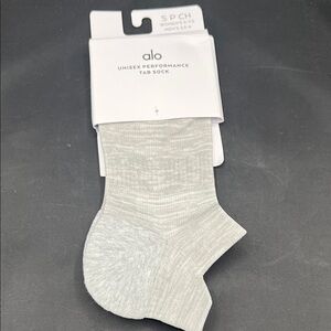ALO Yoga Light Gray Unisex Tab Ankle Sock
